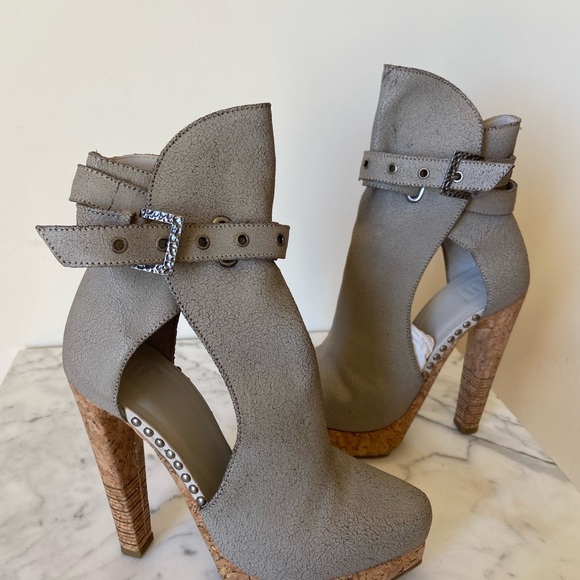 Herve Leger Platform Shoes - Picture 3 of 11